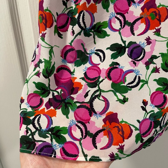 Saloni 100% silk camisole. EUC. Size 0. - Picture 4 of 7